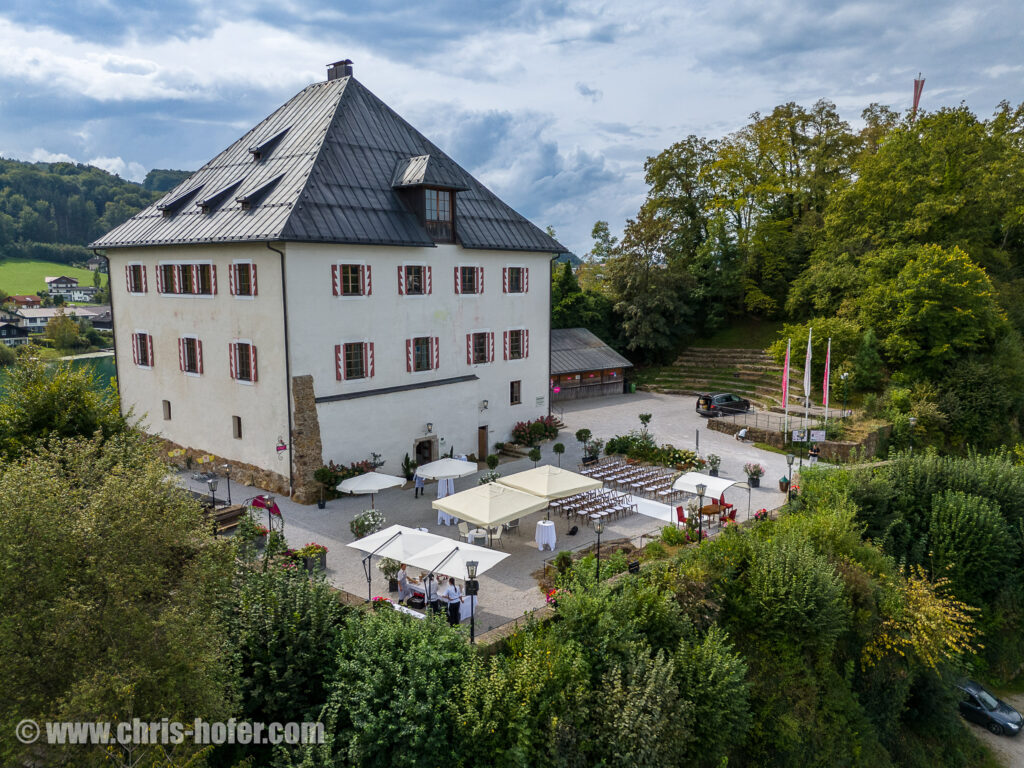 Hochzeitslocation Schloss Mattsee - Heiraten am Wasser, Wedding Planner Manuela Iliev
